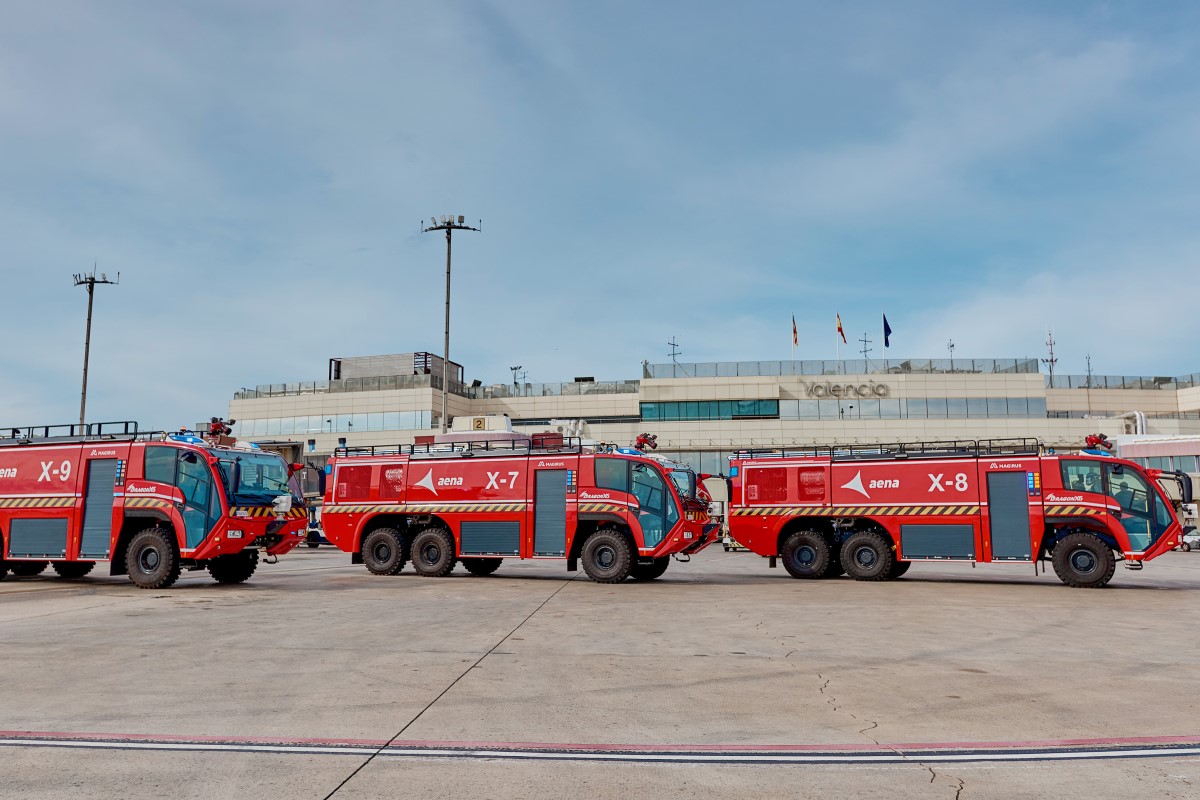Valencias lufthavn indsætter tre nye brandbiler og to køretøjer til flygelederfunktion