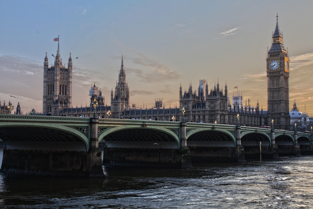 Vuelos directos desde Valencia (VLC) a Londres.