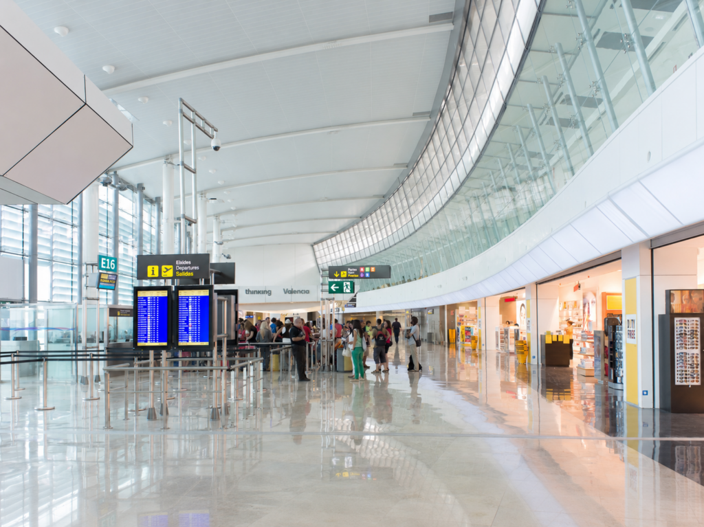 Aeropuerto de Valencia - Embarque T2