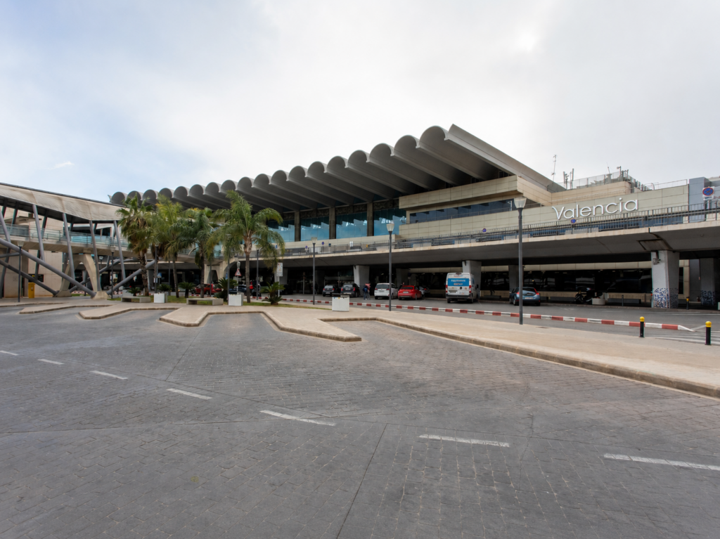 Aeropuerto de Valencia - Exterior autobuses