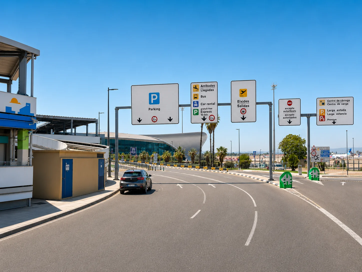 Acceso Aeropuerto de Valencia por carretera con señales trafico